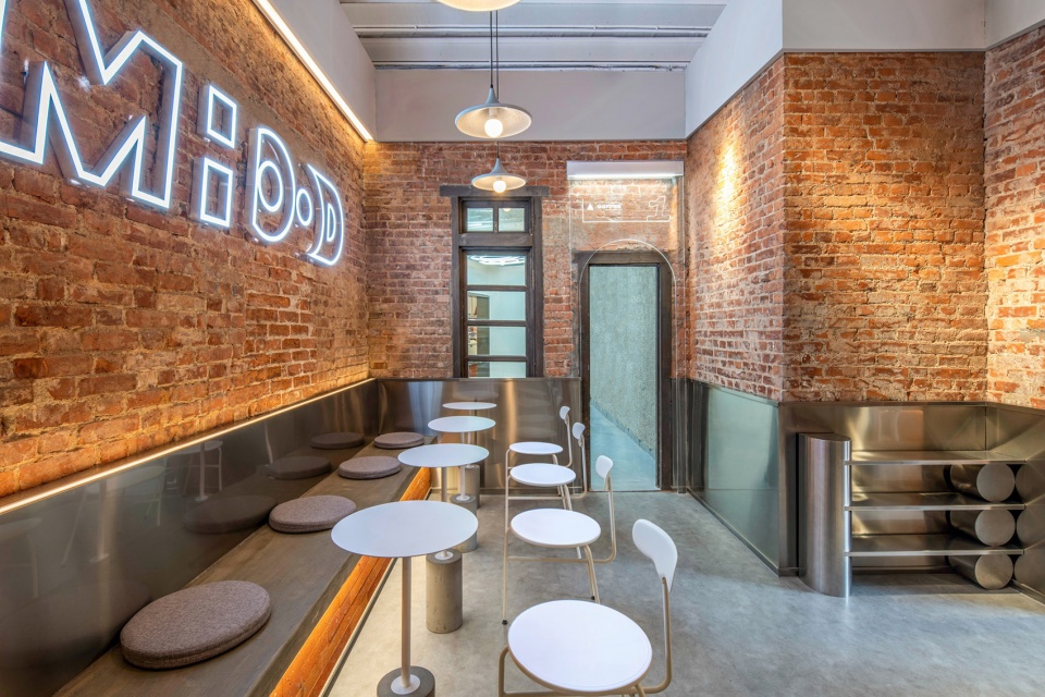 M HOOD Buyers shop China by HOLD DESIGN