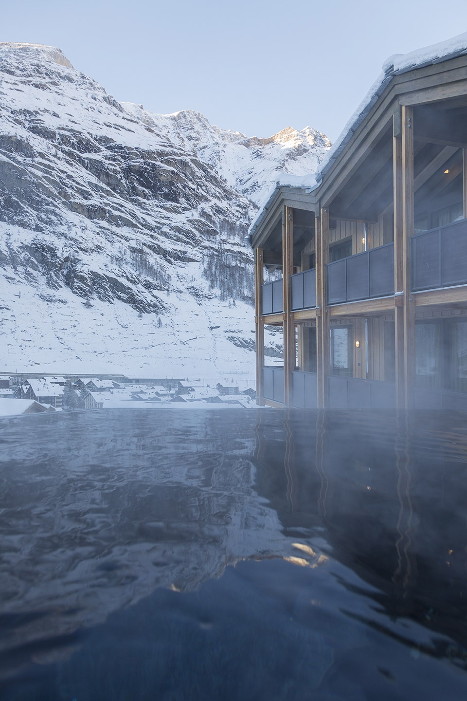 Zermatt s Cervo Mountain Resort by Dreimeta design studio