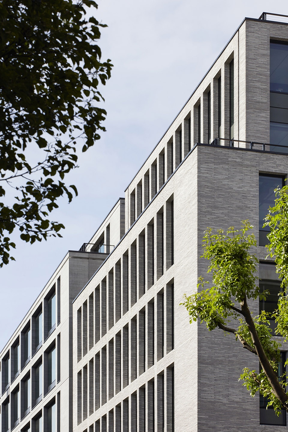 80 charlotte street by make architects