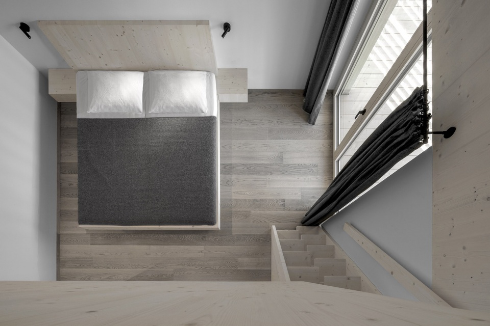 CIASA LE FIUN by Architekt Daniel Ellecosta