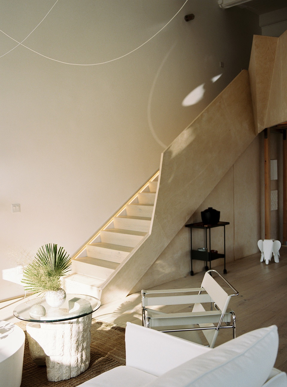 THE BISCUIT LOFT by OWIU Studio