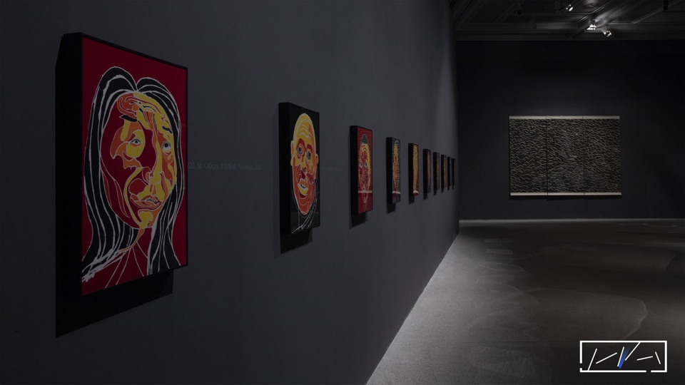Exhibition Design of Fang Lijun s Woodcuts Changsha ZHANG Jie SwaNes