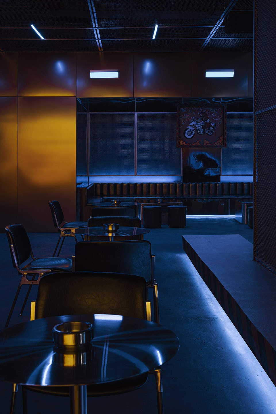 IRONBOX China by Y design