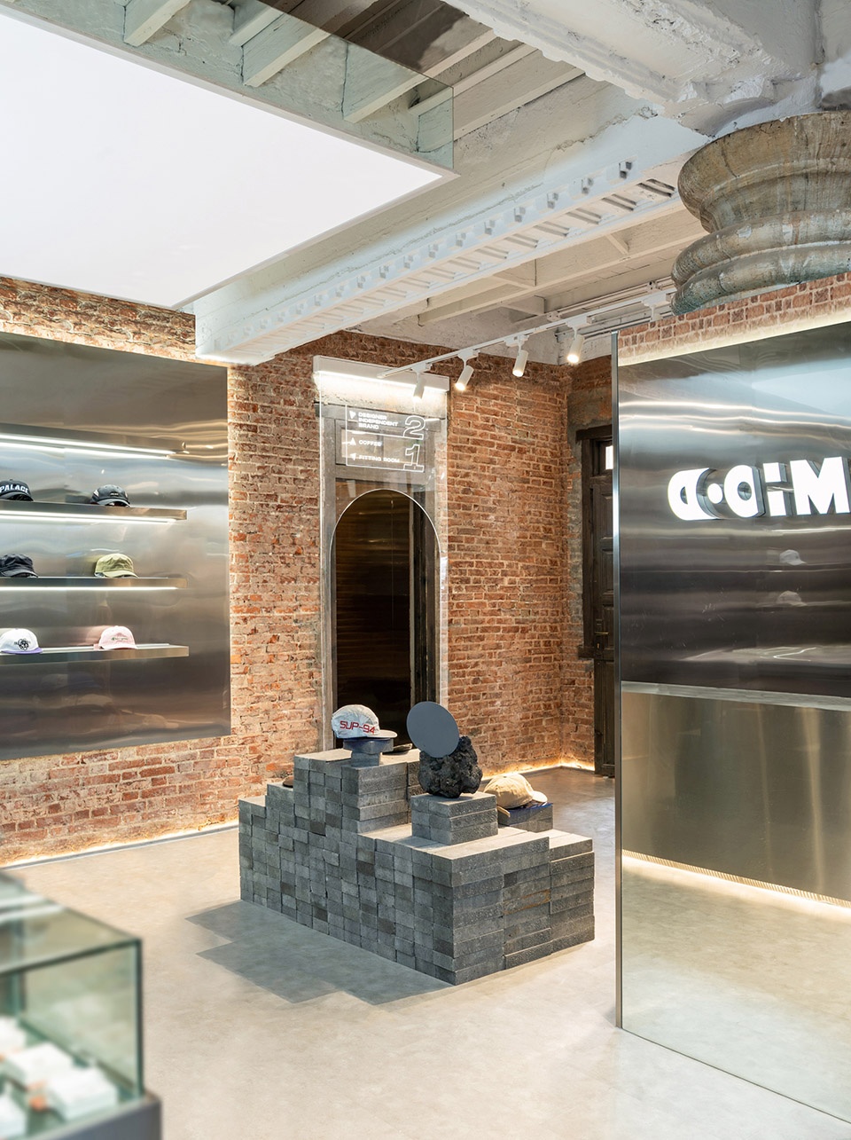 M HOOD Buyers shop China by HOLD DESIGN