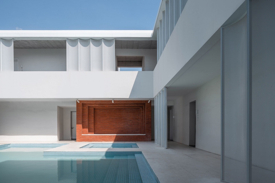 Yimeng Cloud House China by Greyspace Architects