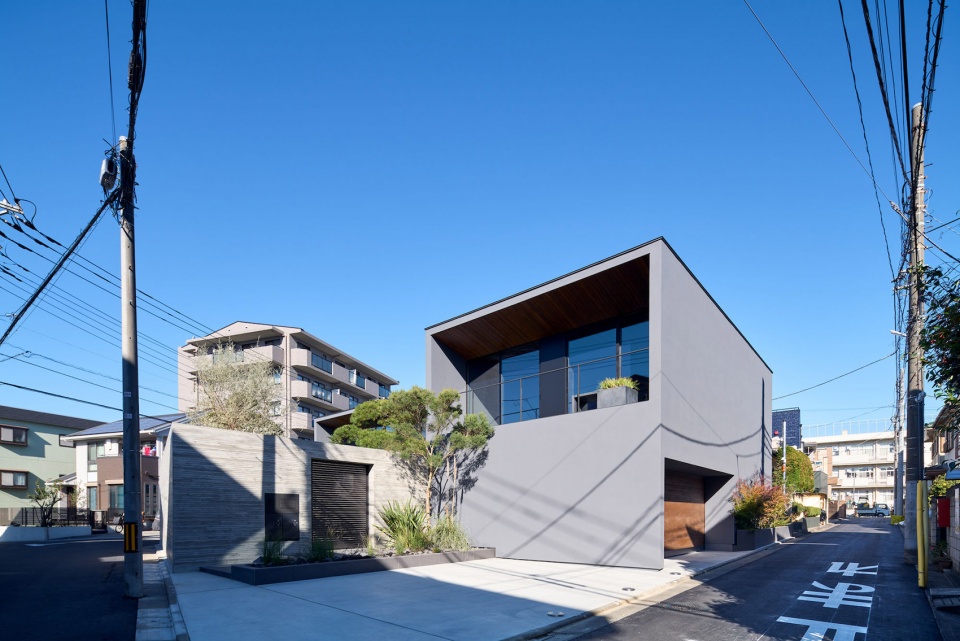 NOBLE APOLLO Architects Associates