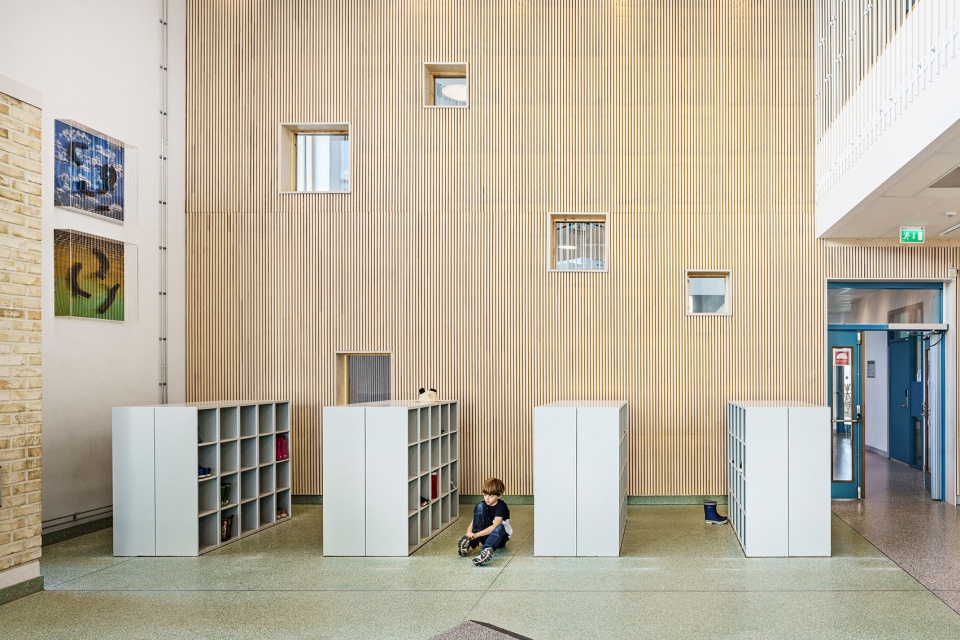 sjoviksskolan by max arkitekter