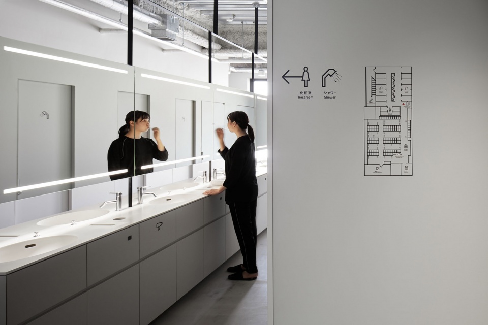 9h ninehours hakata by keiji ashizawa design