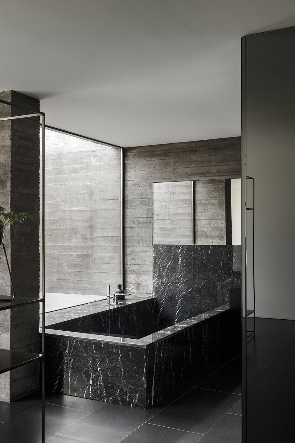casa dos sobreiros by hugo pereira arquitetos