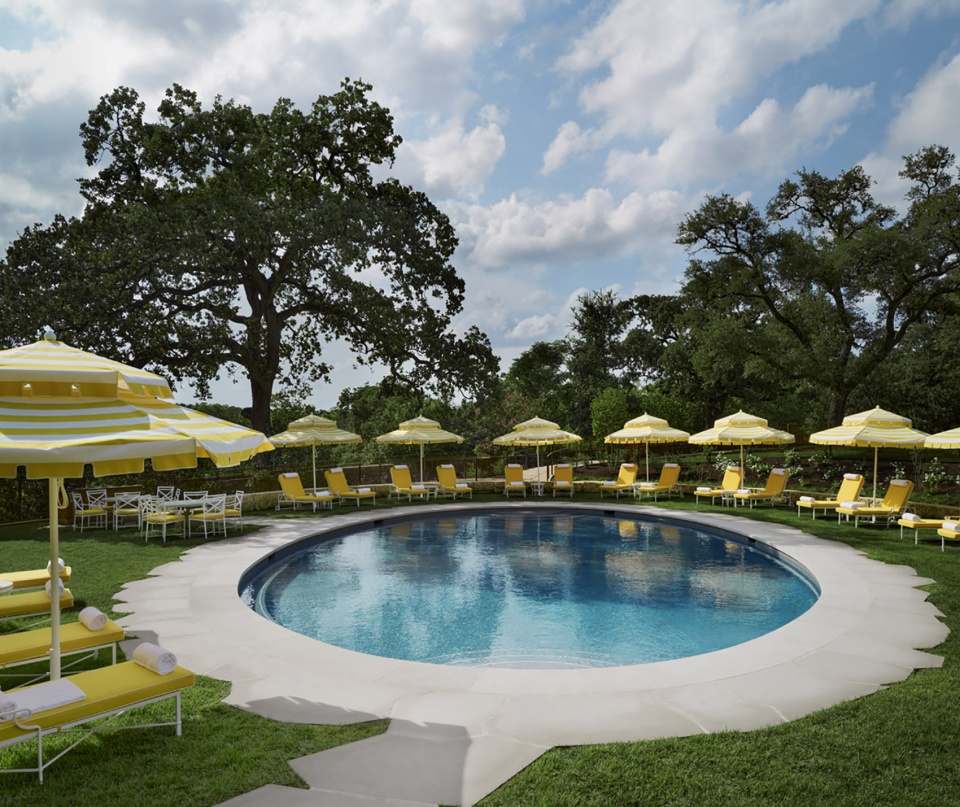 Commodore Perry Estate by Clayton Korte Moule Polyzoides Ken Fulk Ten Eyck Landscape Architects