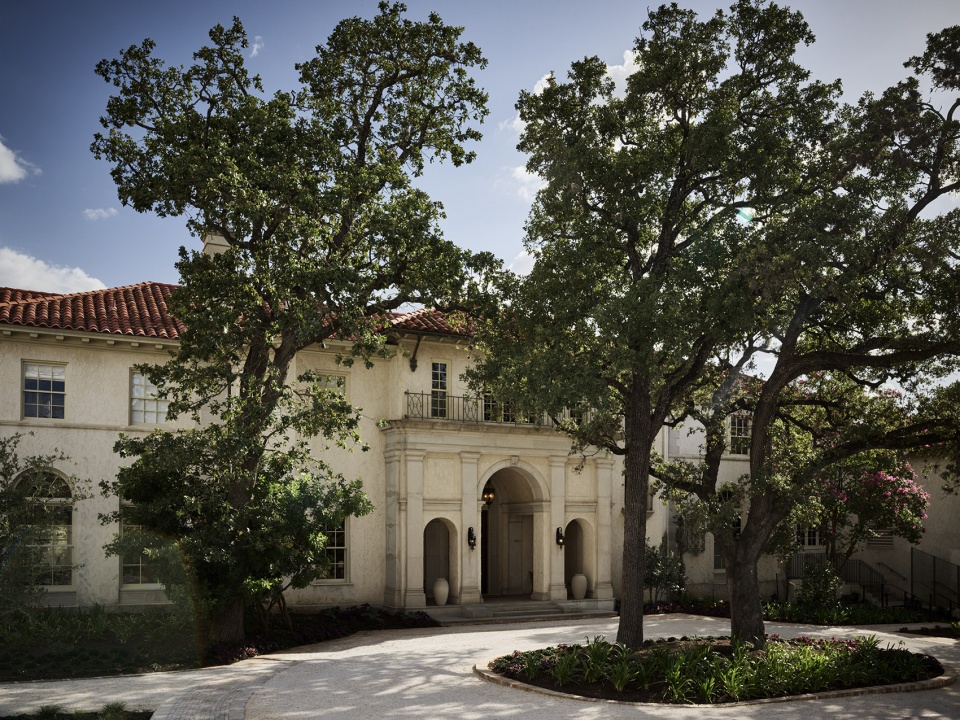 Commodore Perry Estate by Clayton Korte Moule Polyzoides Ken Fulk Ten Eyck Landscape Architects