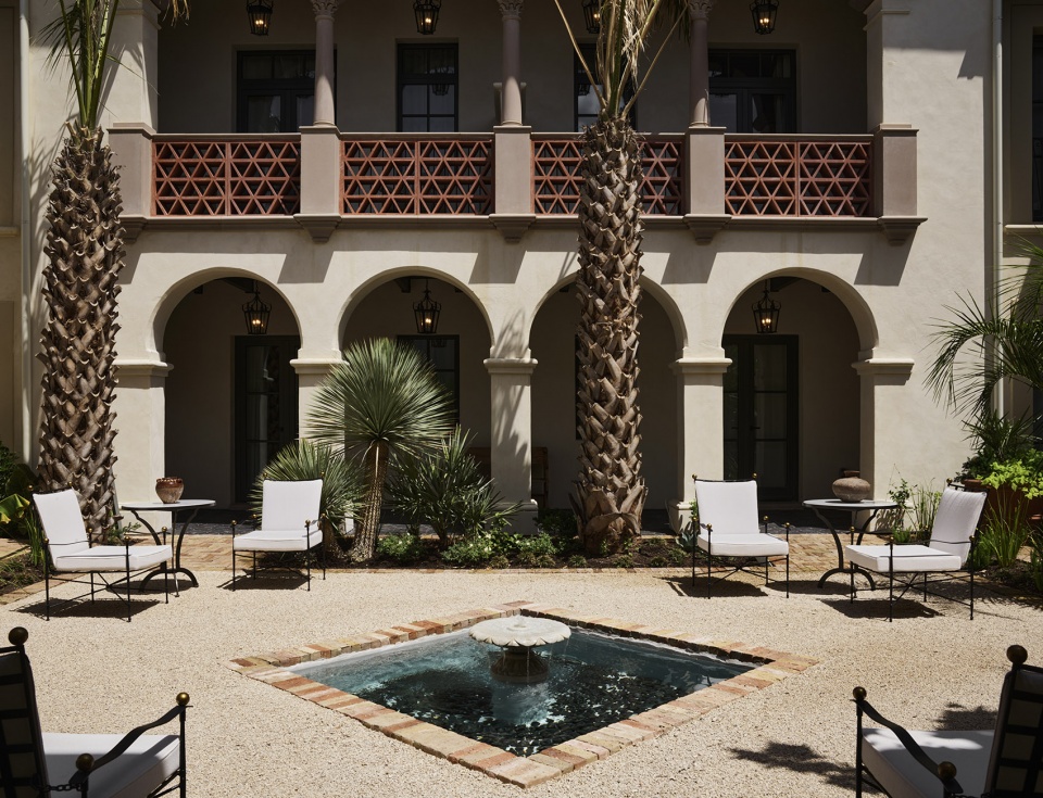 Commodore Perry Estate by Clayton Korte Moule Polyzoides Ken Fulk Ten Eyck Landscape Architects