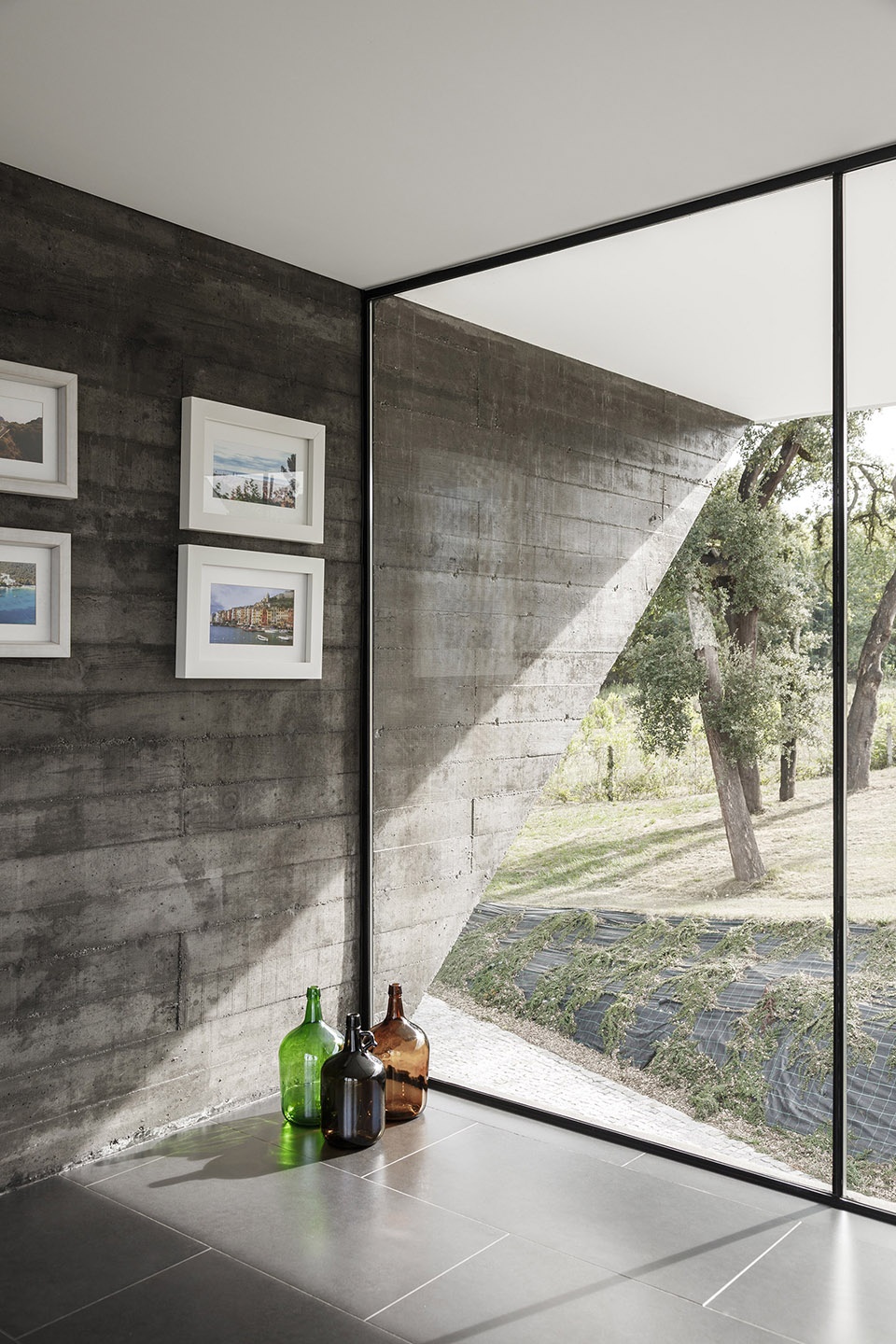 casa dos sobreiros by hugo pereira arquitetos