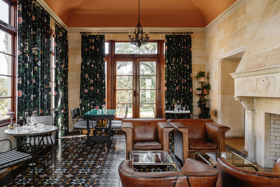 Commodore Perry Estate by Clayton Korte Moule Polyzoides Ken Fulk Ten Eyck Landscape Architects