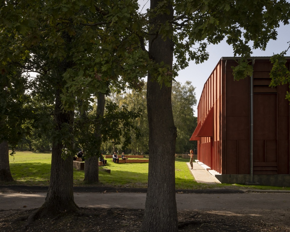 David Brownlow Theatre Jonathan Tuckey Design