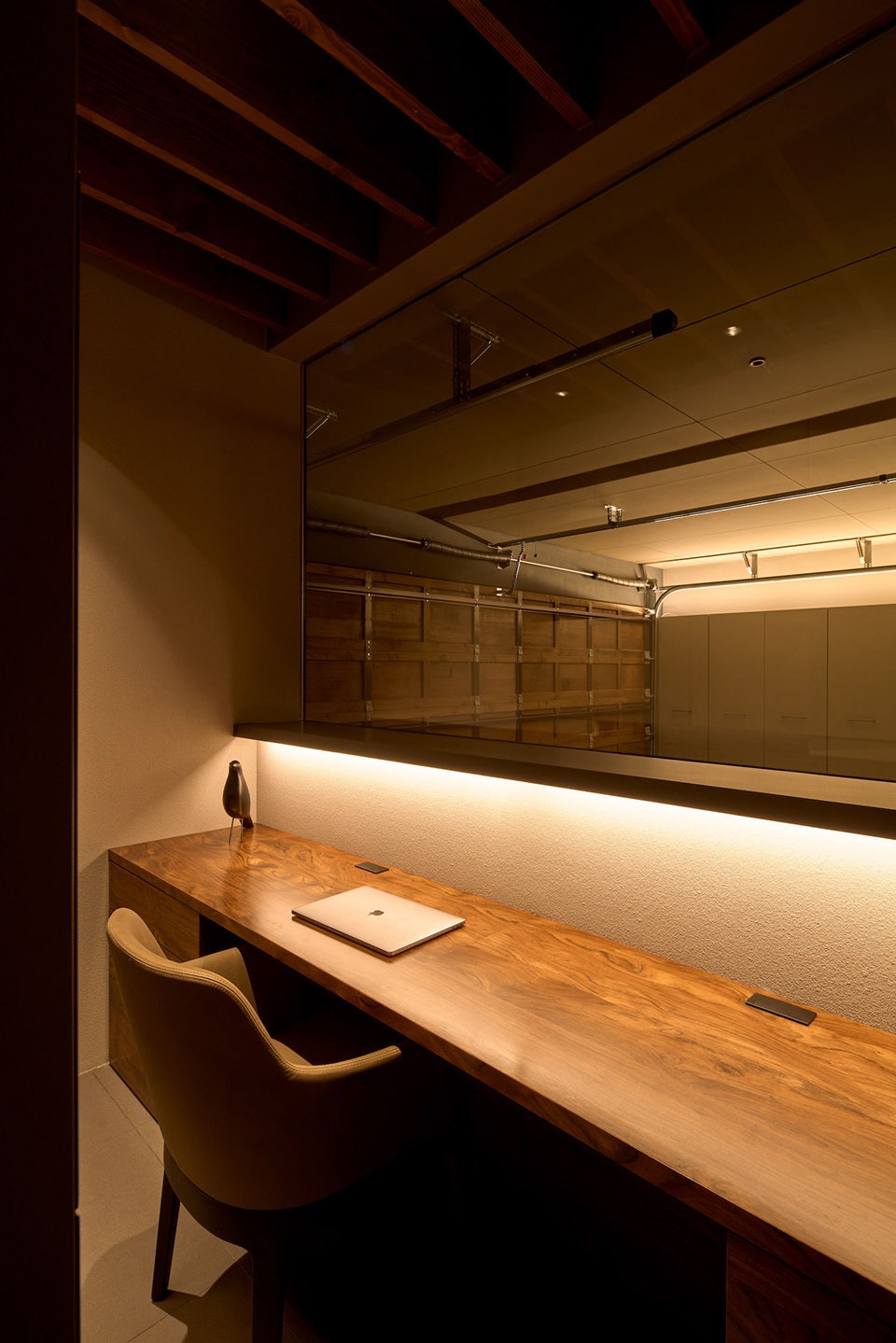 NOBLE APOLLO Architects Associates