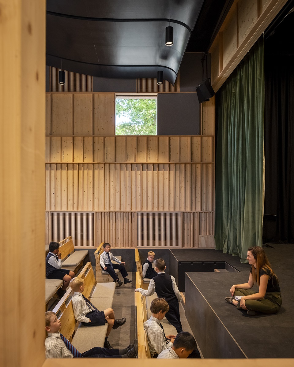 David Brownlow Theatre Jonathan Tuckey Design