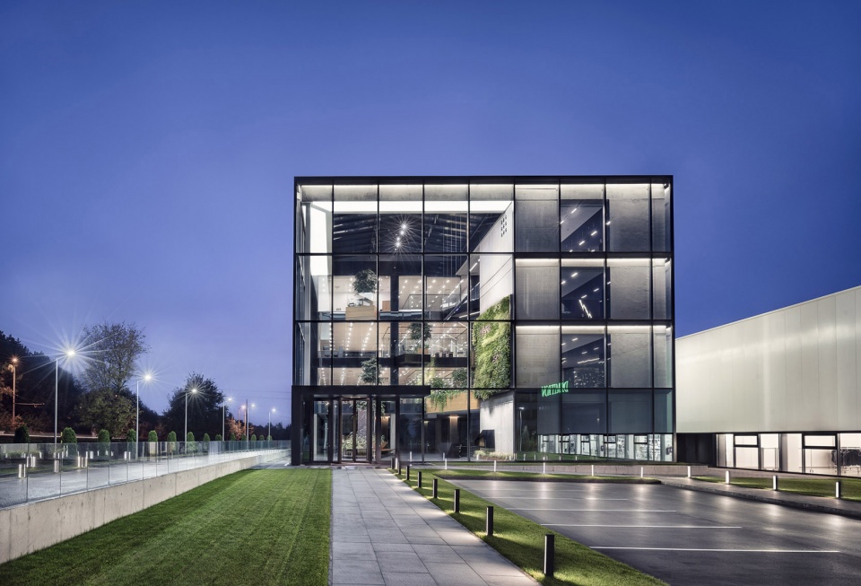 desizo monni administrative building bulgaria by aa architects