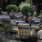 Le Coq酒吧餐厅，上海艾本酒店花园店 / RooMoo