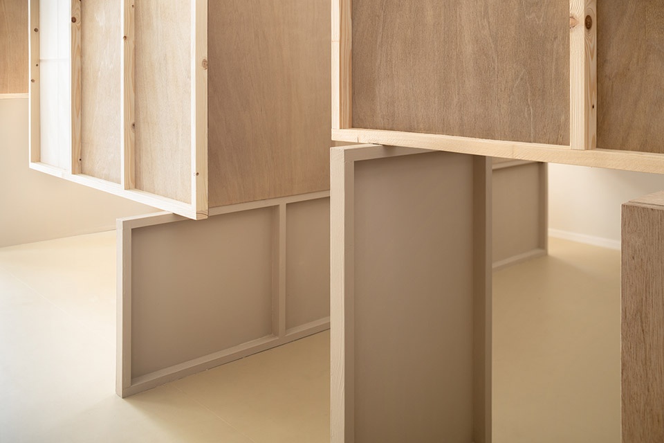 bed by sides core