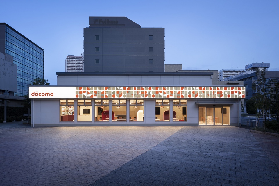 docomo shop d garden by nendo