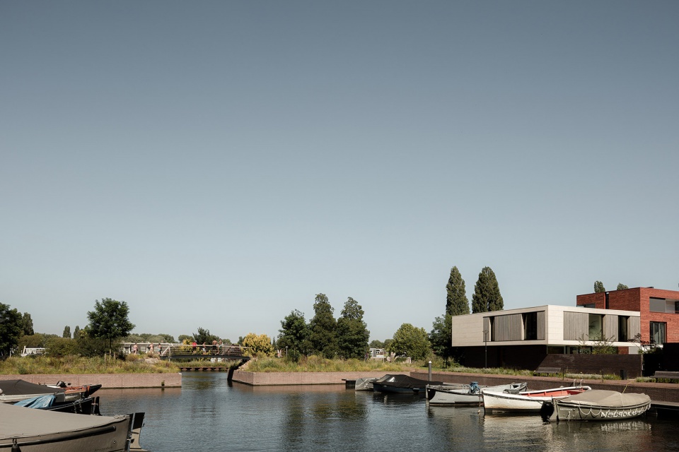 Villa MW by Powerhouse Company
