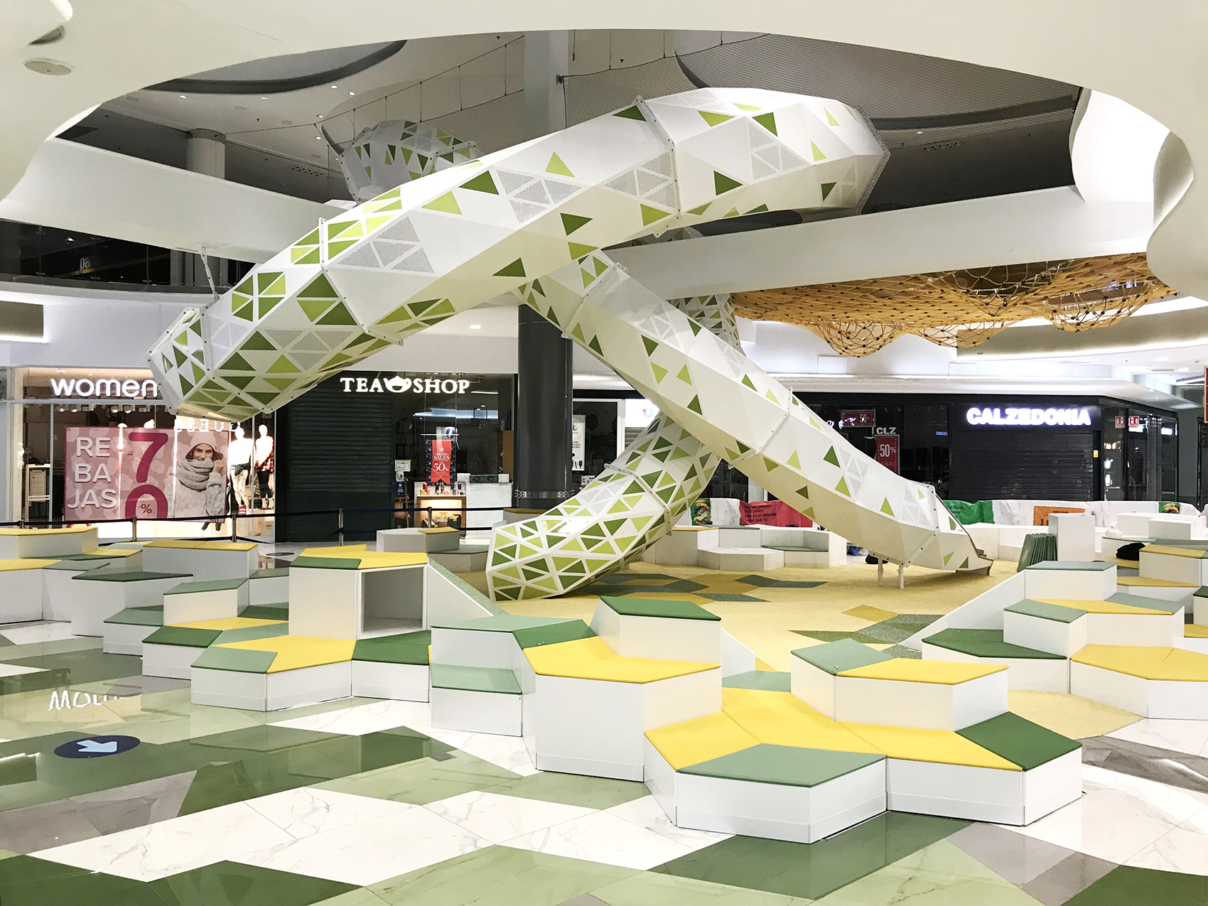 laljub playground by carve