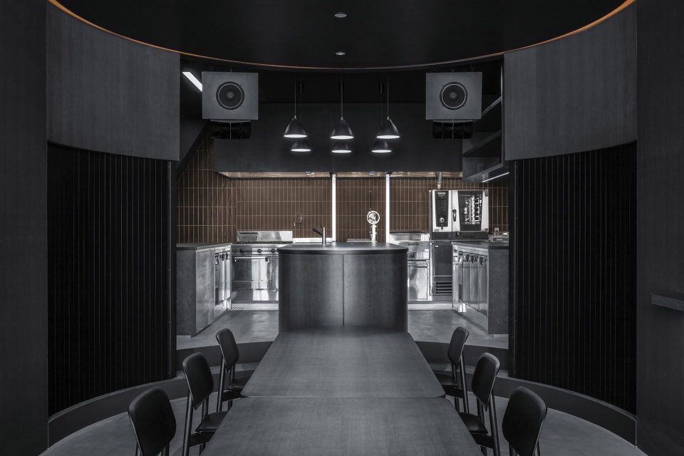 Tokyo Burnside Informal Art and Culinary Space by Snøhetta kooo architects