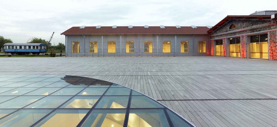cer modern arts center by uygur architects