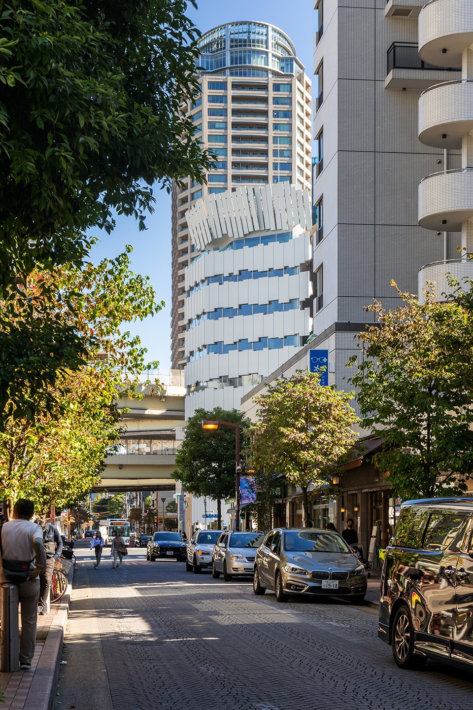 MAXPLAN AZABU 10 by Kengo Kuma and Associates
