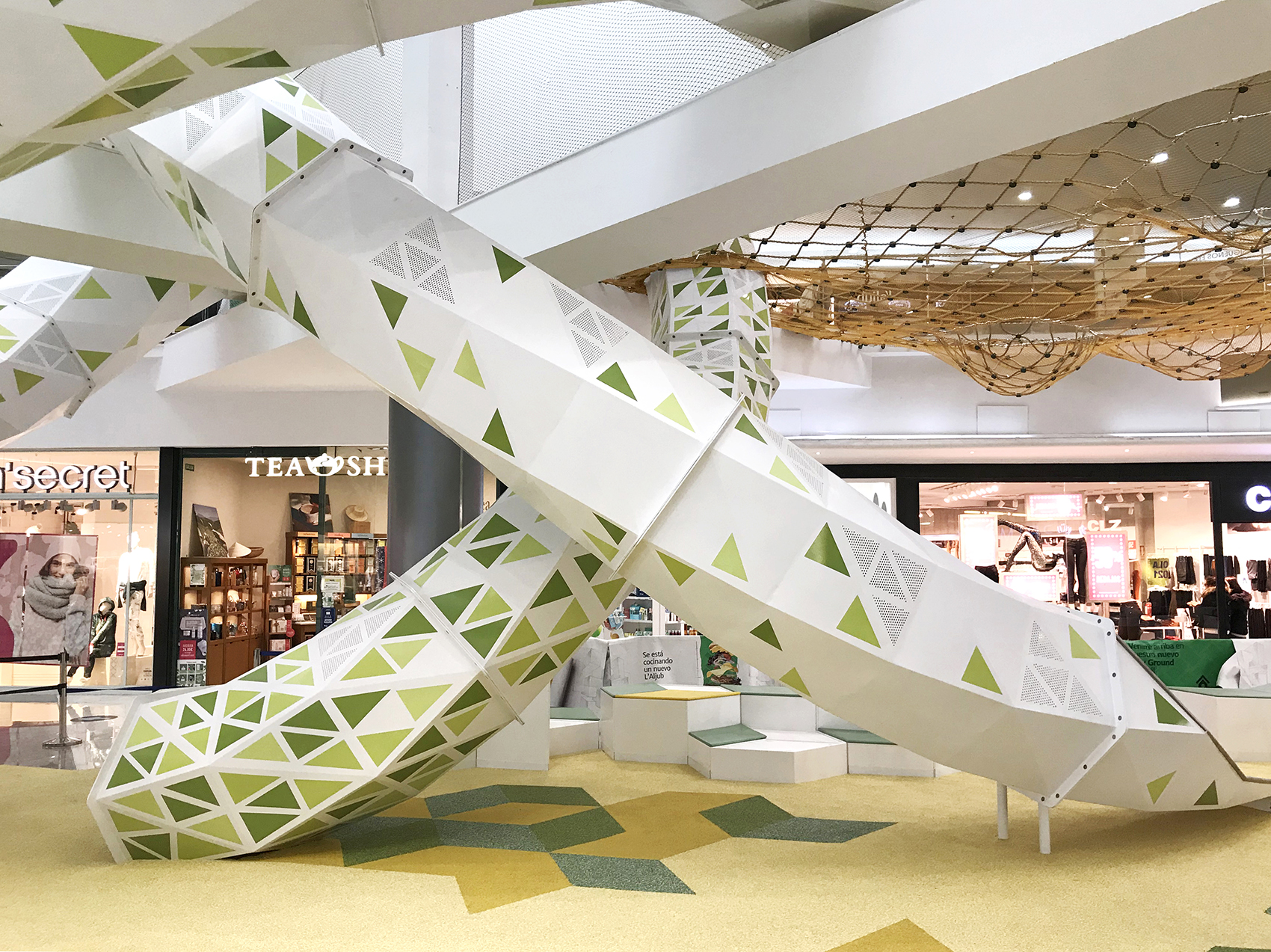 laljub playground by carve