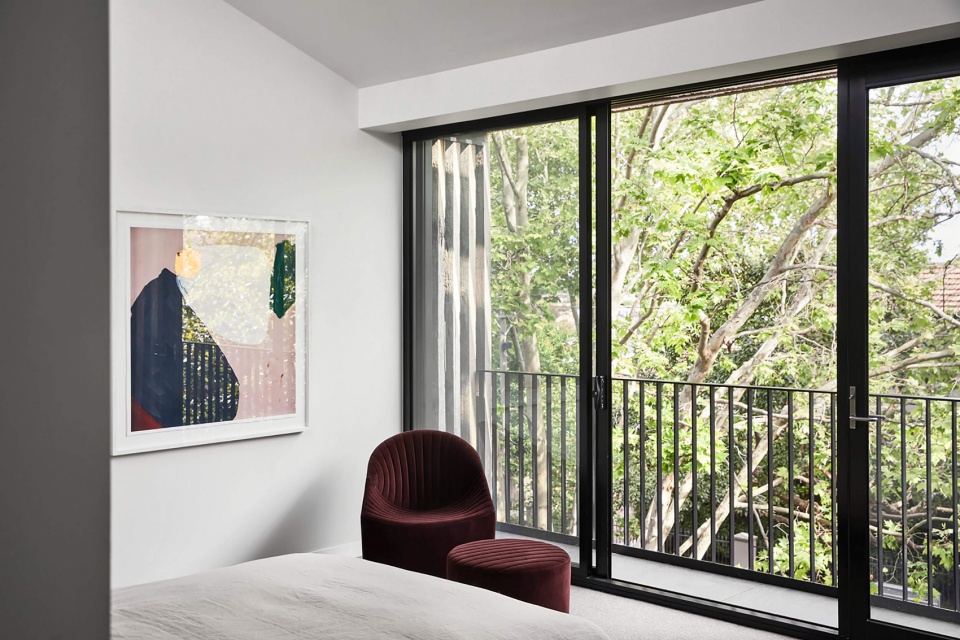 the auburn apartments by splinter society architecture