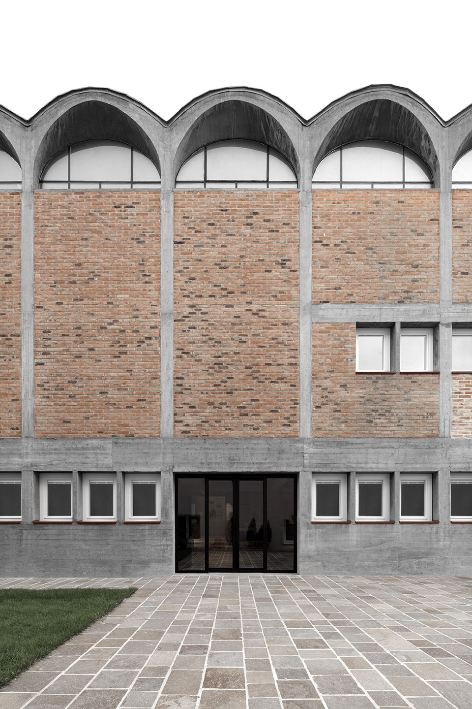 cusanus academy renovation by modusarchitects