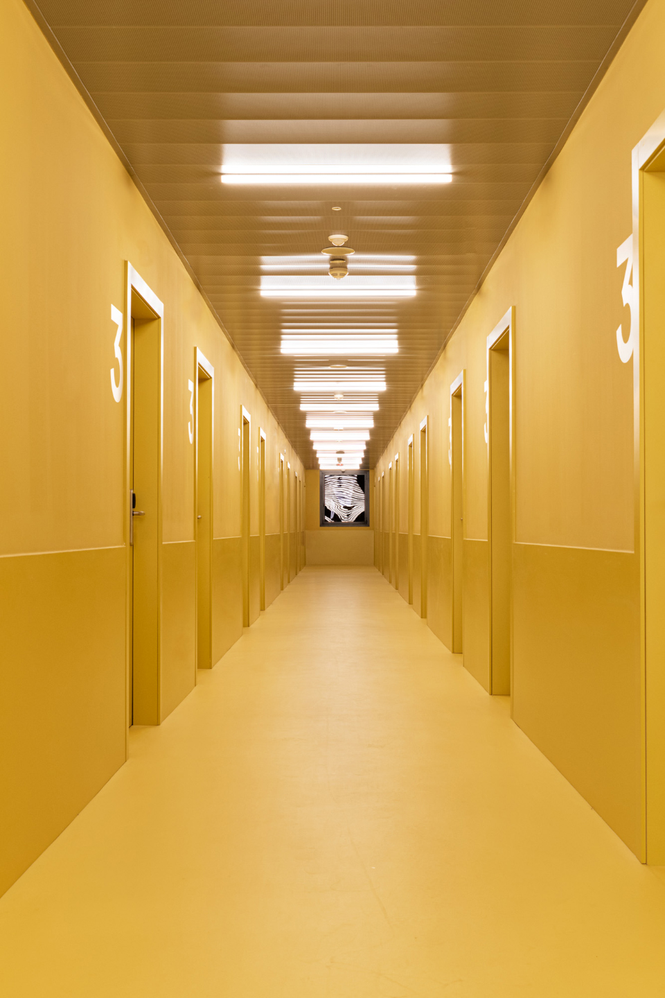 resa bilbao student residency by masquespacio