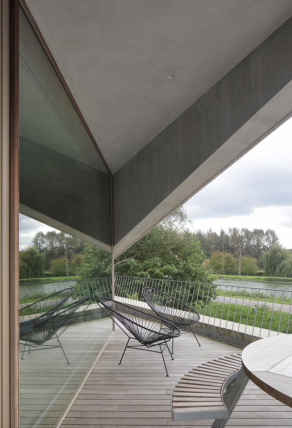 house n dp by graux baeyens architecten