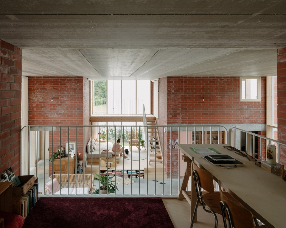 16 0590 fmM SINGLE FAMILY HOUSE by BLAF Architects