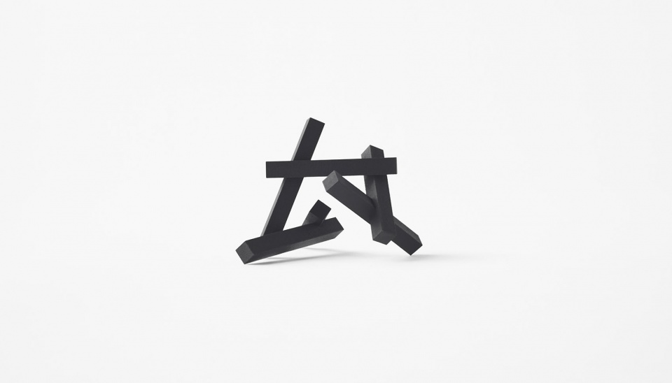 random top by nendo