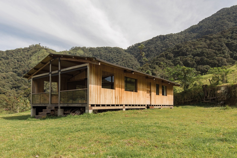 ocal house ecuador by jorge ramon giacometti