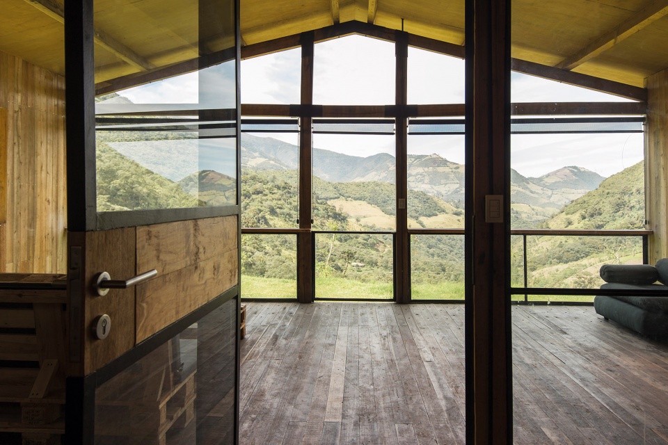 ocal house ecuador by jorge ramon giacometti