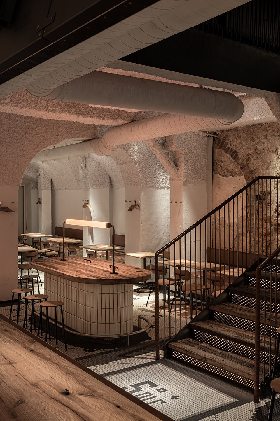 MAD Bars House by YOD design lab