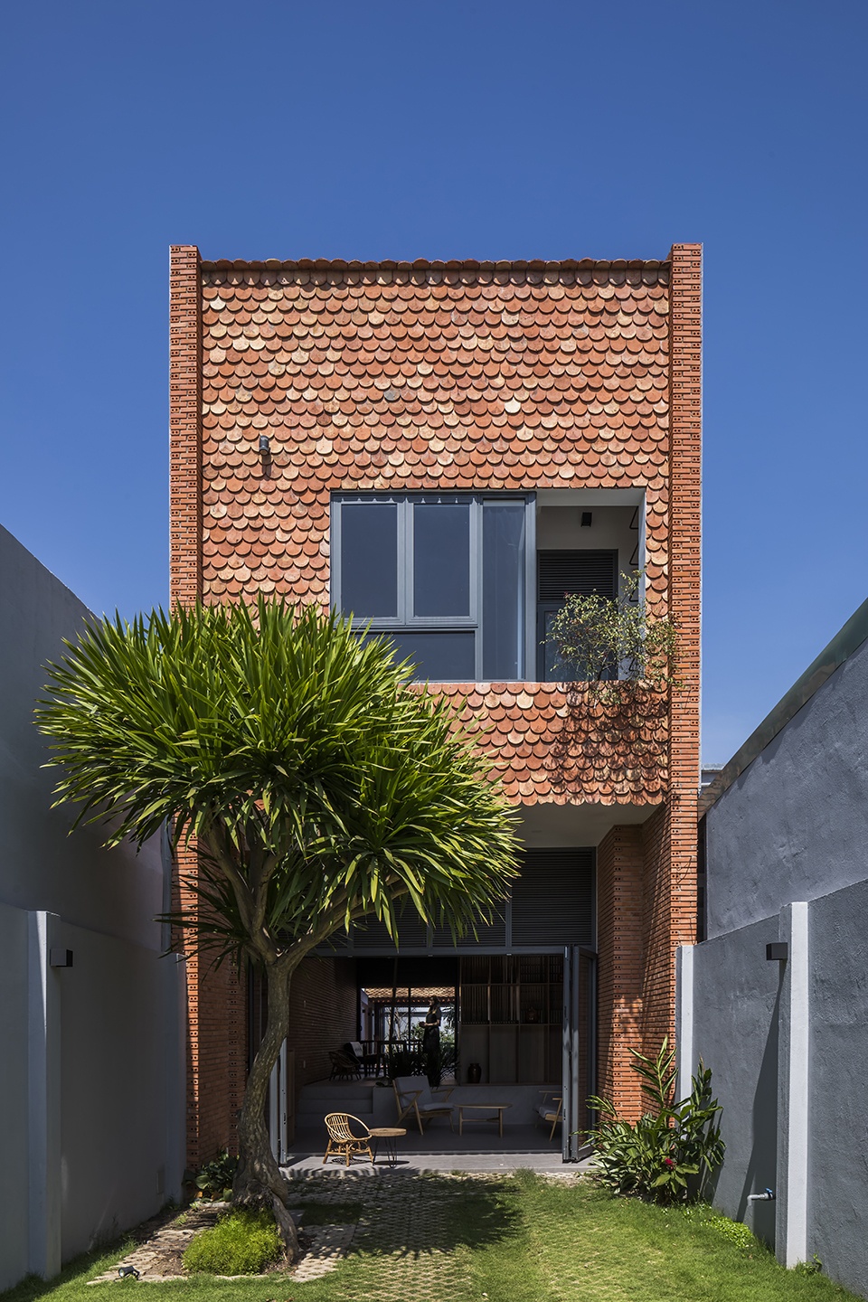 2 hien by cta creative architects