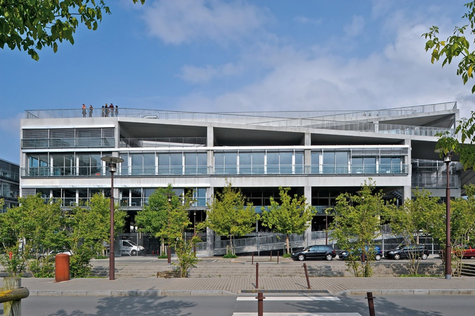 What was it like studying in the architecture school designed by Pritzker Prize winner