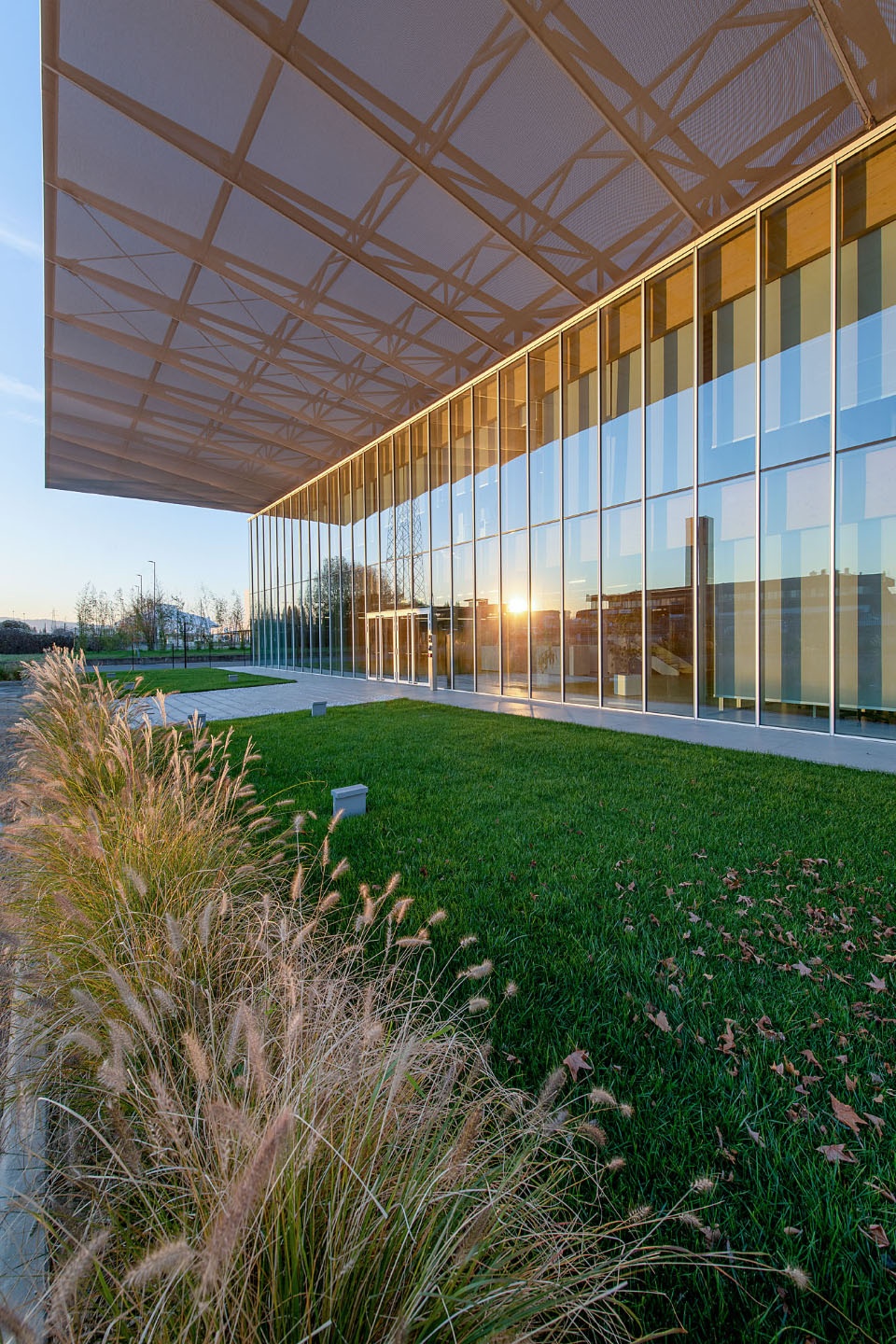 iperceramicas new office building by mario cucinella architects