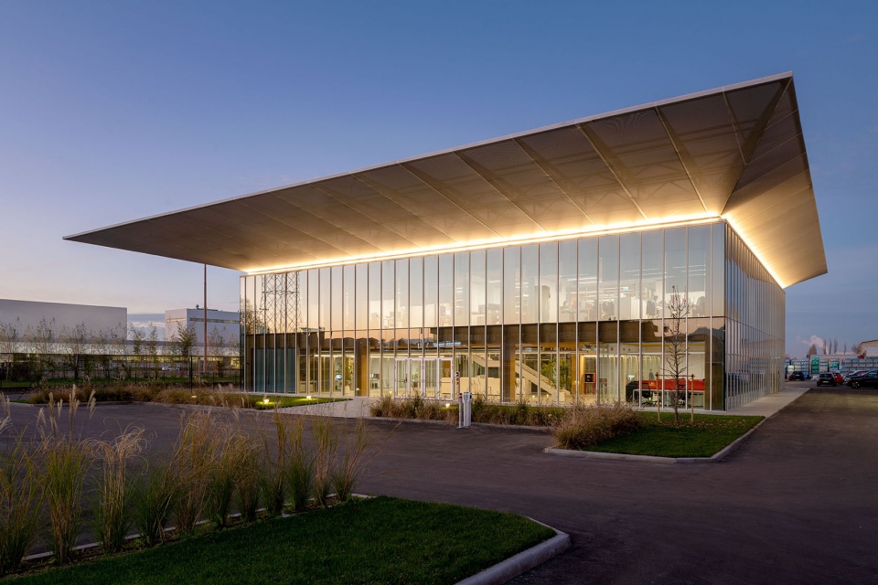 iperceramicas new office building by mario cucinella architects