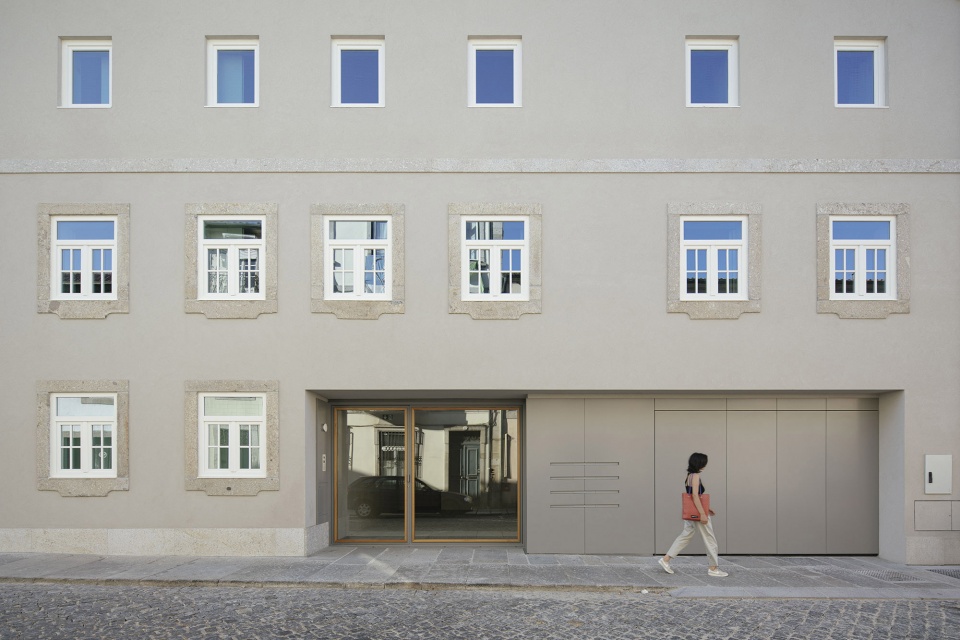 Casas Alcaide by Carvalho Araújo