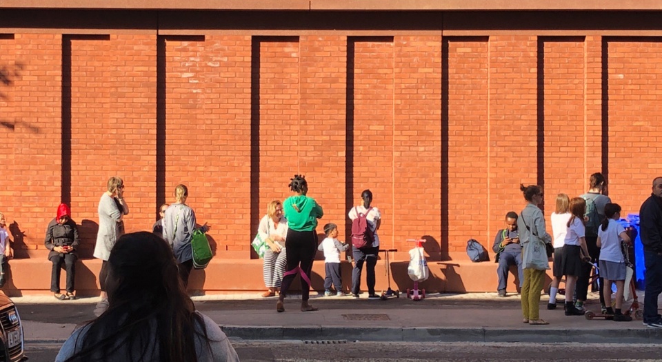 333 kingsland road hackney new primary school by henley halebrown