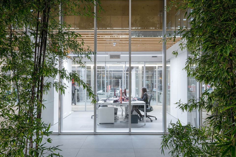 iperceramicas new office building by mario cucinella architects