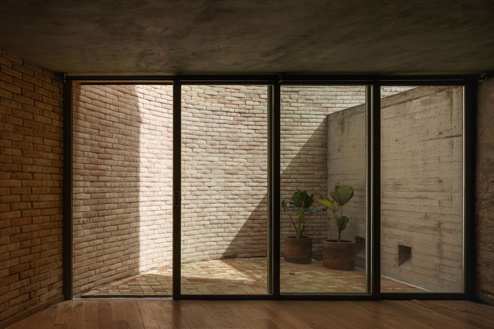 Forest House by LANZA Atelier