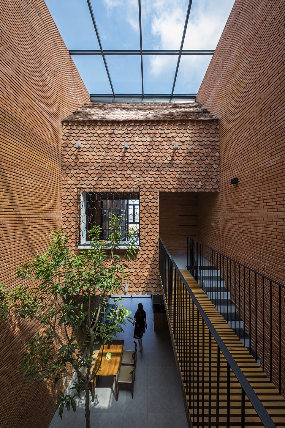2 hien by cta creative architects