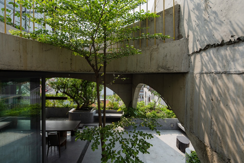 HOA S HOUSE by H 2